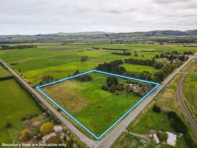 RARE ENTRY-LEVEL LIFESTYLE - MOTIVATED VENDOR