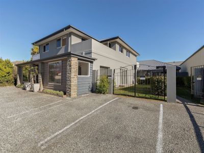 MIXED-USE INVESTMENT IN A PRIME WāNAKA LOCATION