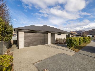 HOME & INCOME - A SMART INVESTMENT OPPORTUNITY