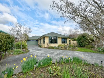 DOWNSIZING CREATES OPPORTUNITY IN PREMIUM LOCATION