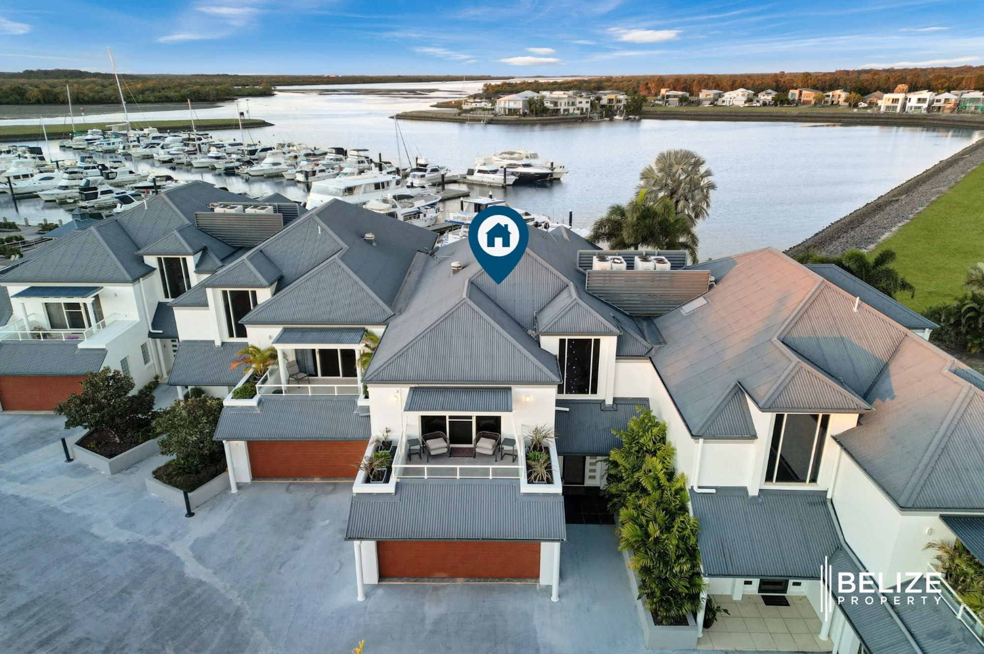 WATERFRONT VILLA FOR SALE - CALYPSO BAY GOLD COAST