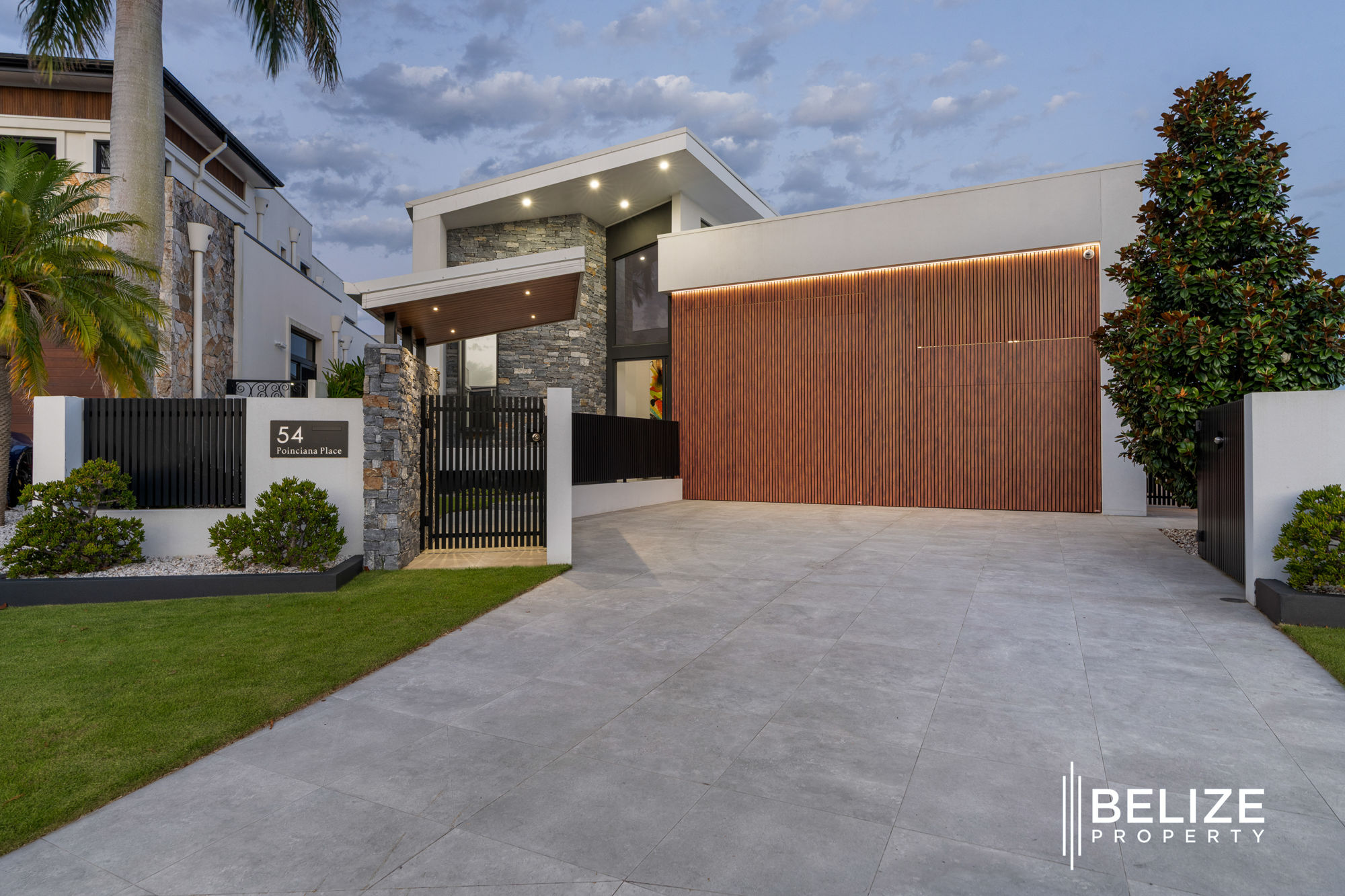 LUXURY WATERFRONT MASTERPIECE WITH PRIVATE PONTOON & UNMATCHED LIFESTYLE