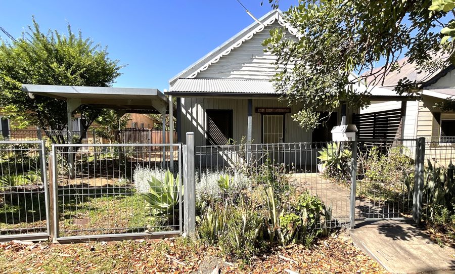 CHARM, COMFORT & CONVENIENCE!