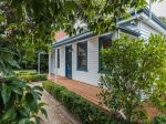 CHARMING 3-BEDROOM WEATHERBOARD COTTAGE, WALK TO THE CBD