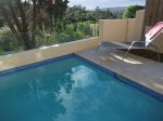 MODERN, CLEAN FULLY FURNISHED STUDIO BILLS INCLUDED WITH POOL CLOSE TO MANLY DAM
