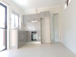 2 BR GRANNY FLAT WITH 2 CAR PARKING IN CARPORT