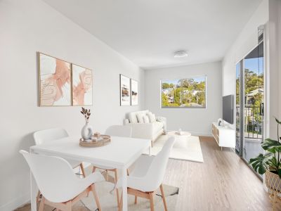 FANTASTIC UNIT IN A FANTASTIC LOCATION!