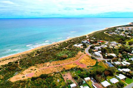 COASTAL LIVING AT ITS FINEST