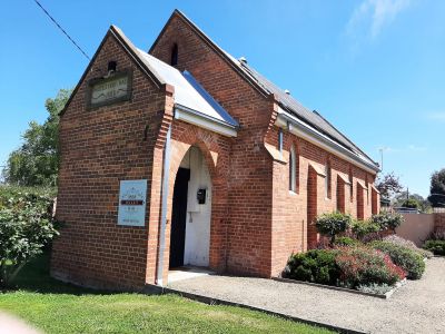 1888 OXLEY - FULLY FURNISHED