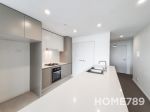 SPACIOUS 2 BEDROOM APARTMENT FILLED WITH SUNLIGHT