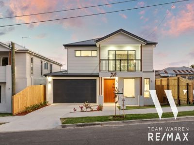 STYLISH BRAND-NEW FAMILY LIVING IN CARINA