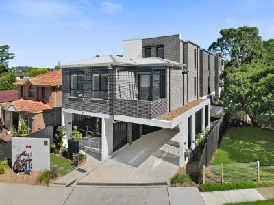 MODERN FURNISHED STUDIO APARTMENT