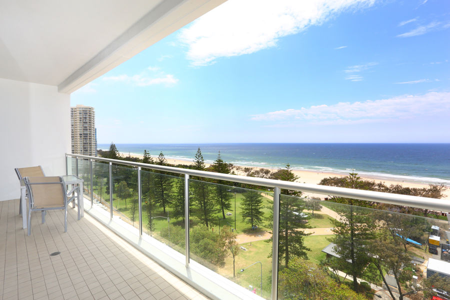 THE WAIT IS OVER - RARE ONE BEDROOM IN AIR ON BROADBEACH
