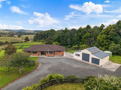 RURAL LIVING THAT FEELS JUST RIGHT