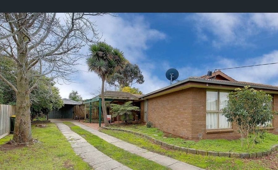 FAMILY LIVING GREAT LOCATION