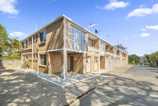 TIDY ONE BEDDER CLOSE TO COFFS CBD