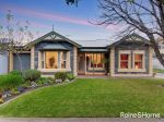 CHARMING REPRODUCTION BLUESTONE COURTYARD VILLA!!