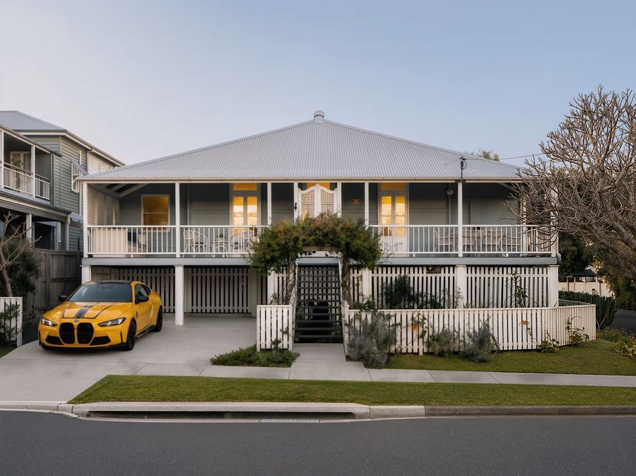 'TOBRUK' - A PIECE OF WYNNUM HISTORY, 500M FROM THE WATERFRONT