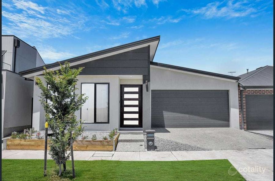 MODERN FAMILY LIVING IN KATALIA ESTATE, DONNYBROOK