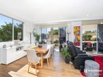 CENTRAL NELSON BAY LIVING!