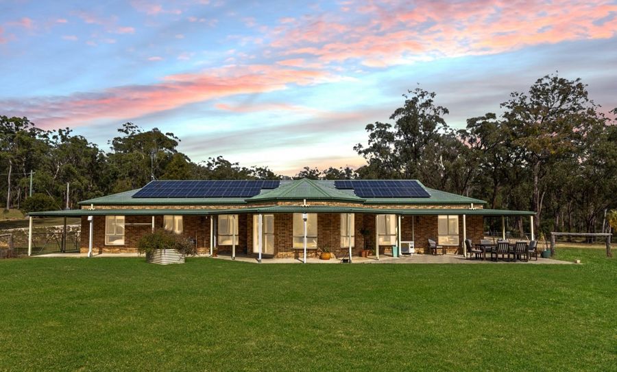 RARE LIFESTYLE OPPORTUNITY IN SOUGHT AFTER UPPER CORINDI