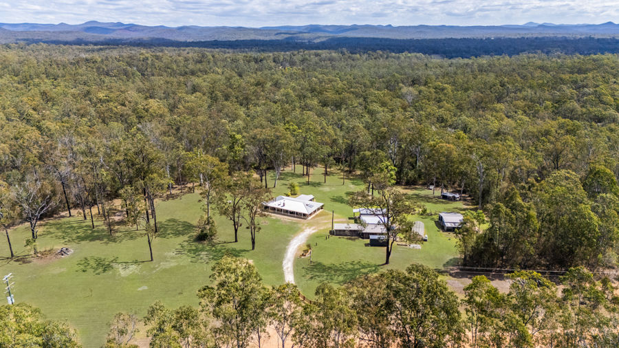 A RURAL LIFESTYLE DEFINED BY CHARACTER, SPACE & POSSIBILITY
