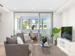 STYLISH EXECUTIVE STUDIO WITH PARKING IN THE HEART OF WILLOUGHBY
