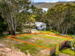 RARE LAND OPPORTUNITY &NDASH; ELEVATED POSITION WITH A BAY VIEW