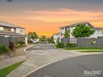 STYLISH AND MODERN TOWNHOUSE IN COOMERA QLD