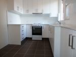 RARE LOCK UP GARAGE & INTERNAL LAUNDRY.
BIG APARTMENT. QUALITY SECURITY BUILDING.