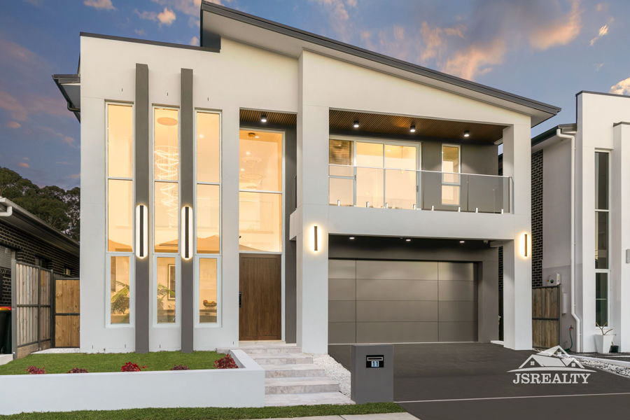 A SHOWCASE OF STYLE IN A LUXURY BRAND-NEW RESIDENCE