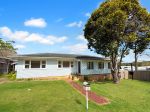 CHARMING ELEVATED HOME WITH A LARGE FENCED YARD, WALK TO BANGALOW VILLAGE