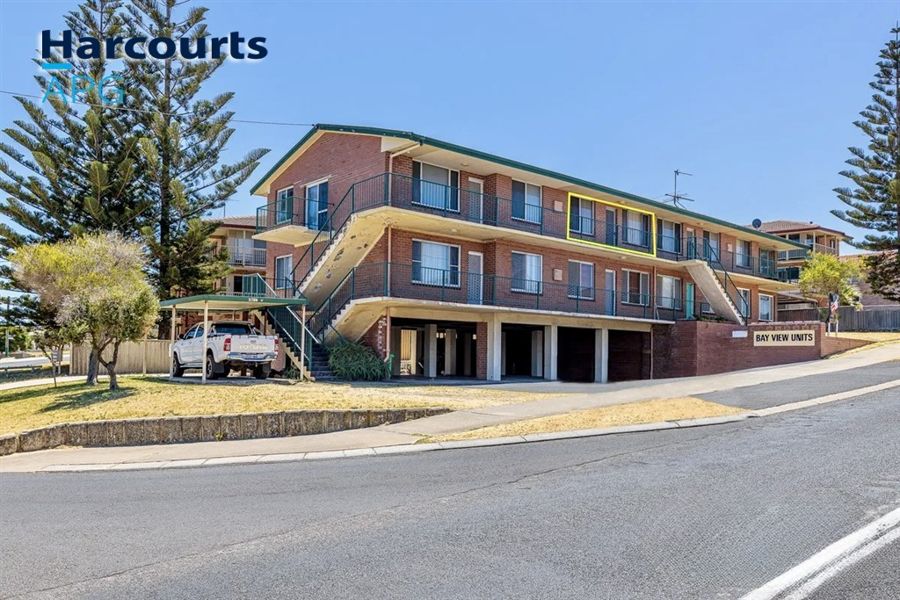 CHARMING 2X1 UNIT WITH OCEAN VIEWS - SOUTH BUNBURY