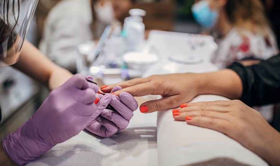 🌸 FOR SALE - BEAUTIFUL NAIL & BEAUTY BUSINESS IN TREENDALE 🌸