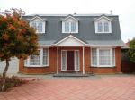 STUNNING FAMILY HOME