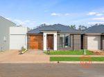 MODERN BRAND-NEW HOME IN VILLAWOOD - ST ANDREWS