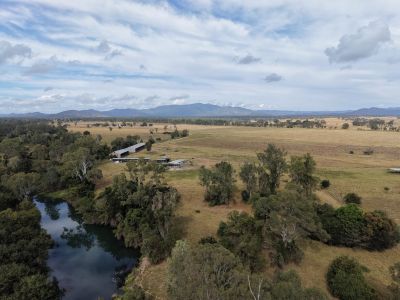 SECURE WATER, PRODUCTIVE IRRIGATION & QUALITY IMPROVEMENTS IN THE BOYNE VALLEY