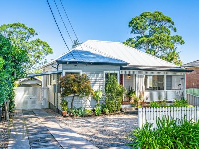 SUN-FILLED FAMILY HAVEN IN A BLUE-CHIP LOCATION WITH DUPLEX POTENTIAL (S.T.C.A)