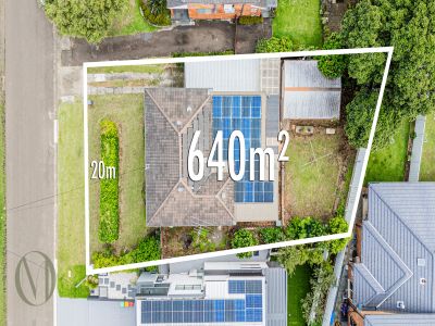 BLUE-CHIP DUNDAS OPPORTUNITY &NDASH; 20M FRONTAGE ON 640SQM!