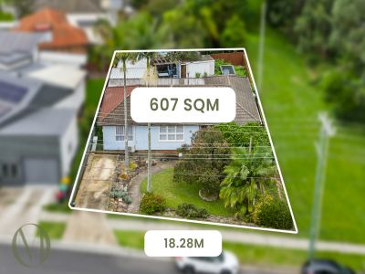 SPACIOUS FAMILY LIVING WITH DUAL OCCUPANCY POTENTIAL