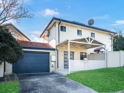 STYLISH FAMILY LIVING WITH SPACE, COMFORT & FUNCTIONALITY