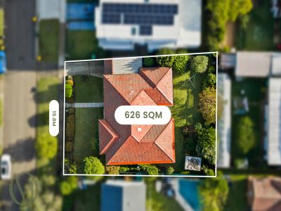 DUPLEX POTENTIAL OPPORTUNITY IN PRIME LOCATION