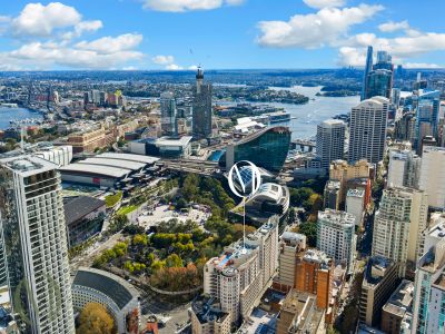 HARBOURFRONT ELEGANCE WITH ICONIC SYDNEY VIEWS