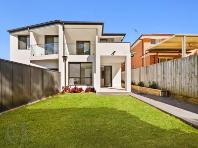 MODERN FAMILY SANCTUARY OFFERING SPACE, LIGHT & EFFORTLESS ENTERTAINING