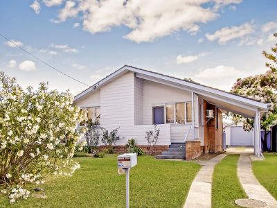 CHARMINGLY MAINTAINED: YOUR NEAT AND TIDY HAVEN !!!