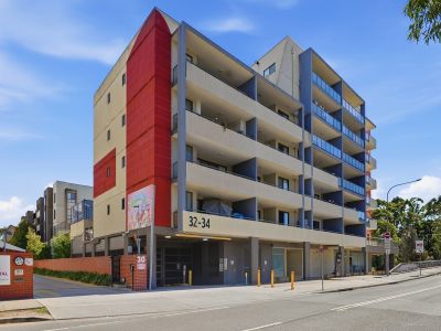 STYLISH, RENOVATED LIVING IN THE HEART OF WESTMEAD | NOTHING TO SPEND