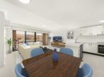 SPOTLESS TWO BEDROOM UNIT WITH GAS COOKING AND SPLIT AIR!