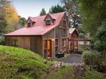 COZY COTTAGE LIFESTYLE IN THE HEART OF EMERALD