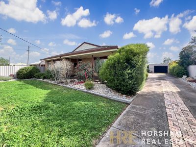 LARGE 3 BEDROOM FAMILY HOME