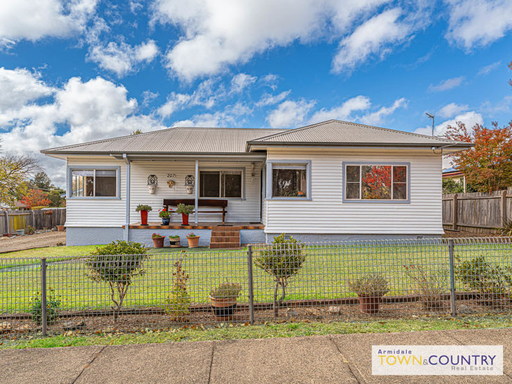 207 KENNEDY STEET, ARMIDALE